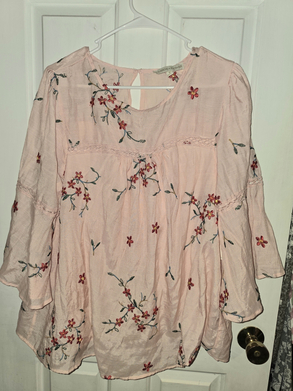 Women's Pink Embroidered Floral Tunic Top - Lightweight Boho
